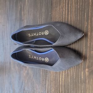 The Point Rothys flats Size 7 black